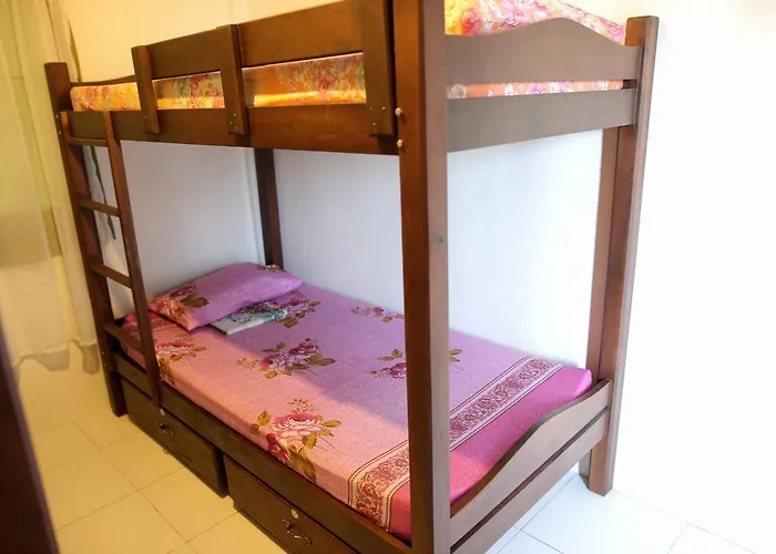Luzmin Bh - White House Oslob